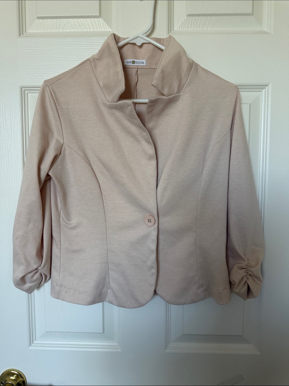 Women's Cream Single-Button Jacket